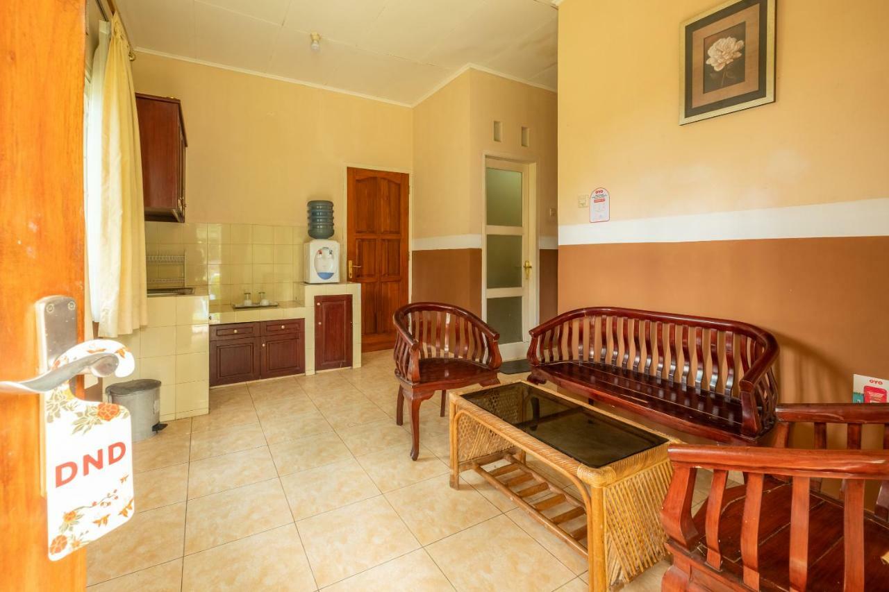 Reddoorz Plus At Grand Yustik Sukabumi Kültér fotó