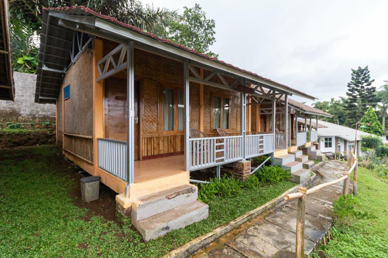 Reddoorz Plus At Grand Yustik Sukabumi Kültér fotó